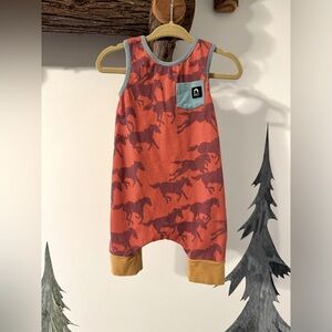 Rags to Raches “Horses” Capri Rag Tank Romper 6-12 mo, Rust